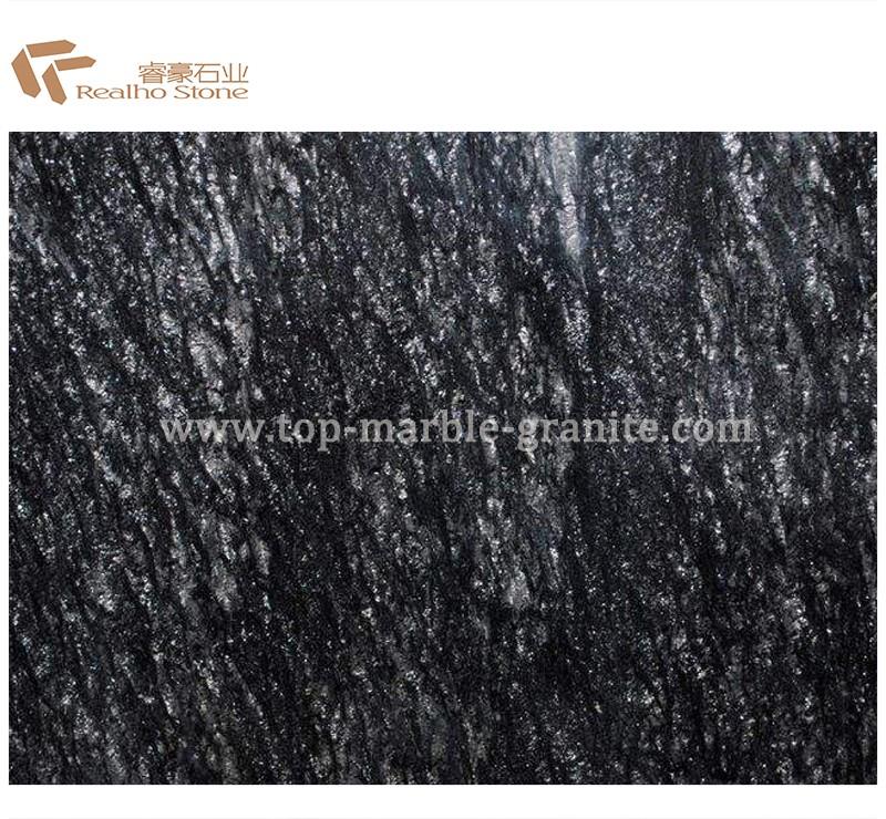 Diamante Meteor stone.jpg Diamante Meteor stone.jpg