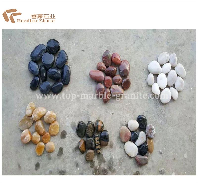 mixed color pebblestone