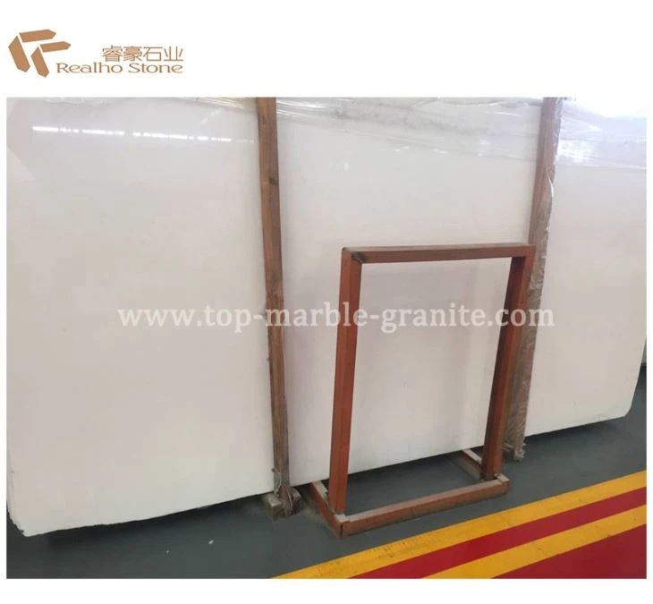 white thossas marble tile