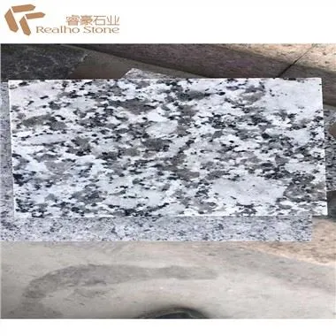 بالا گرانیت سفید برای Countertops